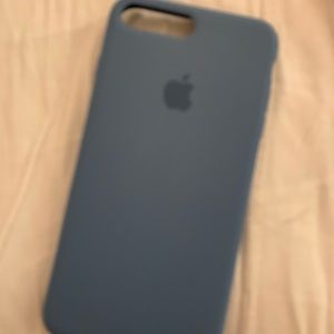 Light blue/gray apple iPhone 8plus silicone case